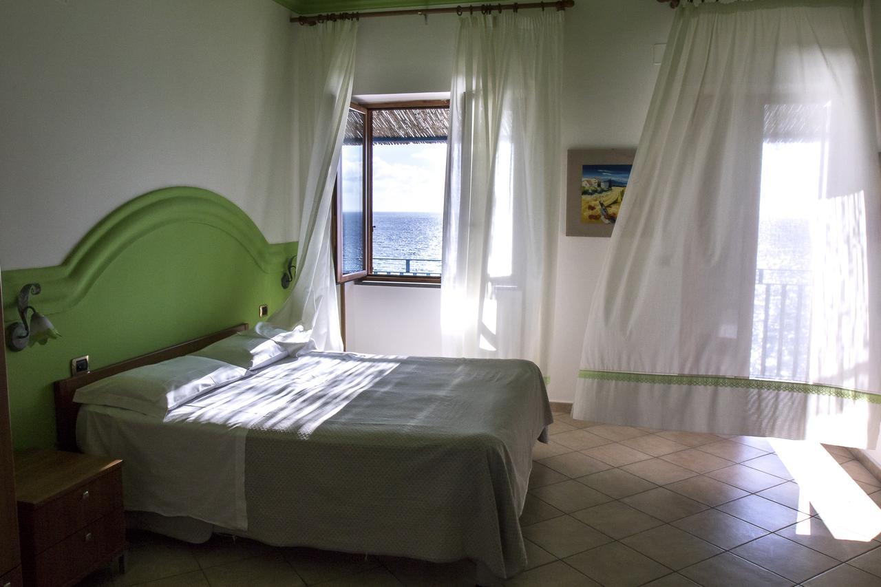 Oasi Relais Bed & Breakfast Vico Equense Exterior foto